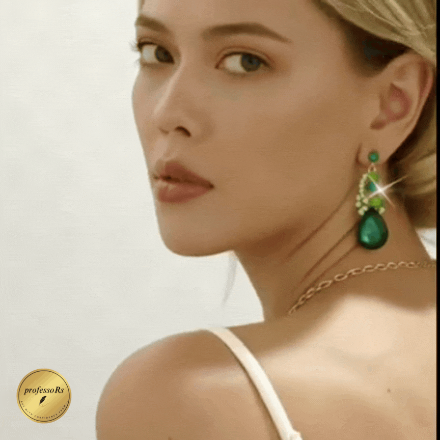 💎 Elegant Earrings & Necklace Set 💥 97 AED Today (Blue-Red-Green)